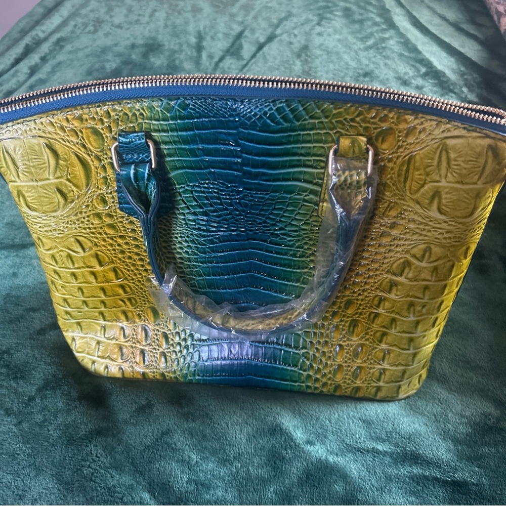 Unbranded Colorful Crocodile Embossed Women's Bag w/ Wallet & Shoulder Strap NEW